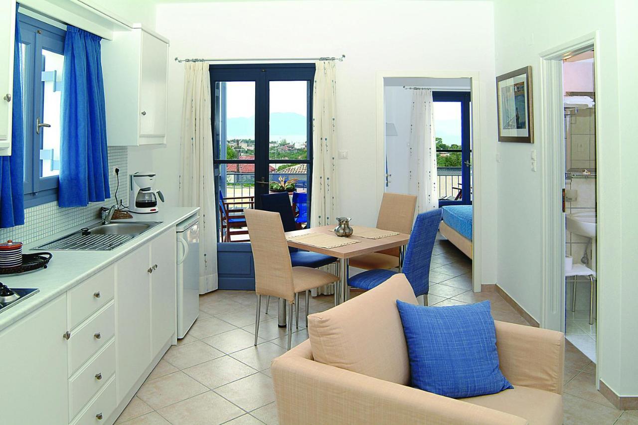 Fistikies Holiday Apartments Aegina الغرفة الصورة